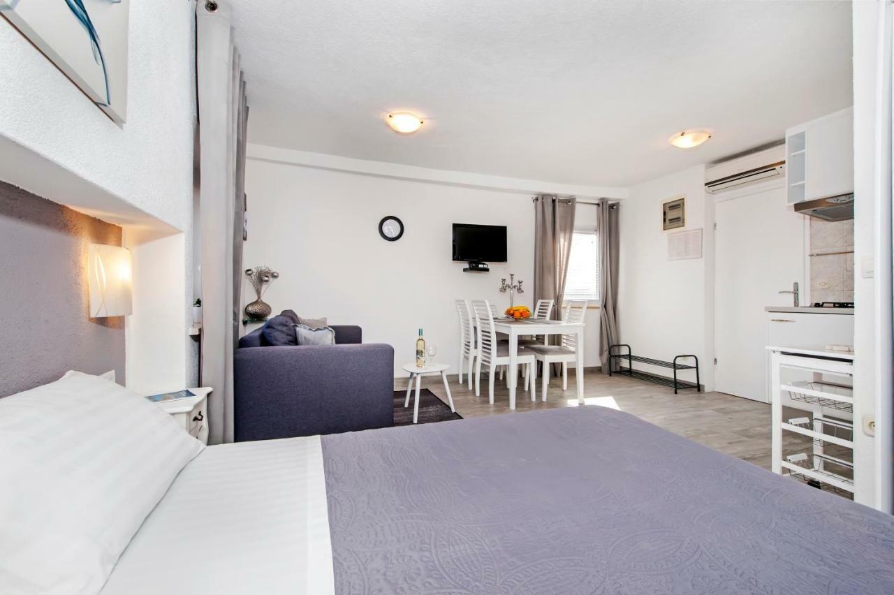 Studio Apartment Sunce Rovinj Bagian luar foto