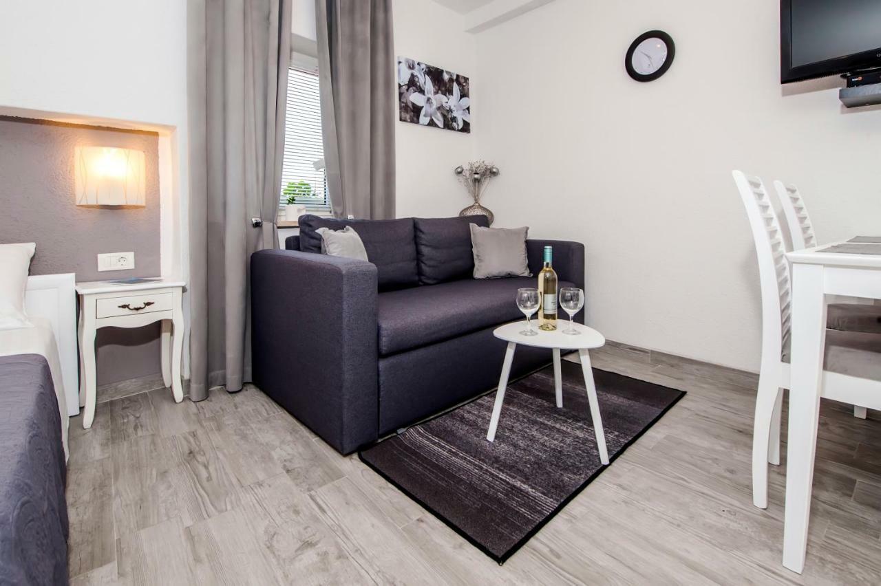 Studio Apartment Sunce Rovinj Bagian luar foto